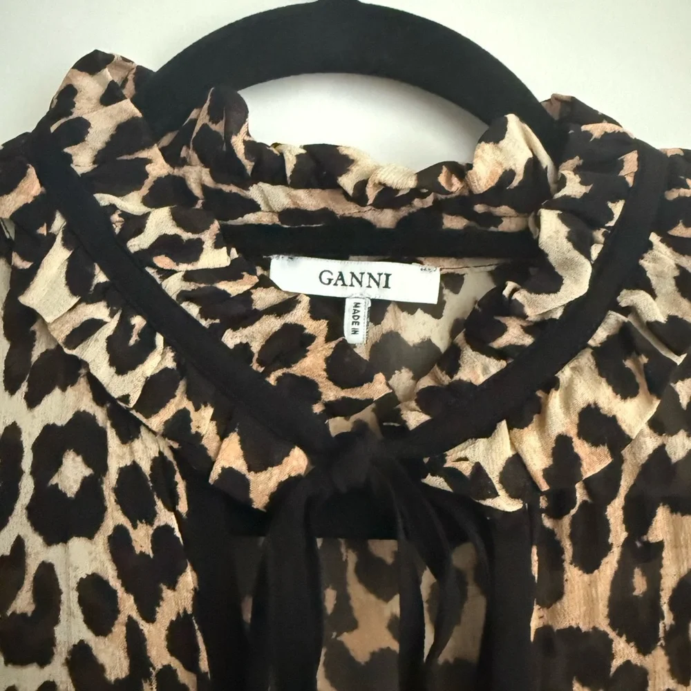 Ganni Animal Print Ruffle dress - Picture 2 of 5